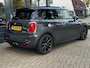 MINI Cooper S Mini 2.0 AUT 192pk Chili Serious Business PANORAMA / LEER / H&K