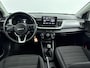 Kia Stonic 1.0 T-GDi MHEV DynamicLine | Camera | Airco | Lijn assist | 15''LMV |
