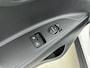 Kia Stonic 1.0 T-GDi MHEV DynamicLine | Camera | Airco | Lijn assist | 15''LMV |