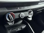 Kia Stonic 1.0 T-GDi MHEV DynamicLine | Camera | Airco | Lijn assist | 15''LMV |