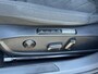 Volkswagen Golf 1.5 eTSI 150pk DSG Style 1st Edition Black Panoramadak Winterpakket 19" Velgen IQ Light Massagestoel
