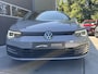 Volkswagen Golf 1.5 eTSI 150pk DSG Style 1st Edition Black Panoramadak Winterpakket 19" Velgen IQ Light Massagestoel
