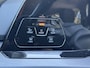 Volkswagen Golf 1.5 eTSI 150pk DSG Style 1st Edition Black Panoramadak Winterpakket 19" Velgen IQ Light Massagestoel