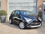 Toyota Aygo 1.0 VVT-i x-play limited Navigatie, Bluetooth, Cruise-Control, Camera.