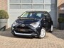 Toyota Aygo 1.0 VVT-i x-play limited Navigatie, Bluetooth, Cruise-Control, Camera.