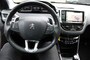 Peugeot 2008 1.2PT 82pk Active Pack Premium automaat ECC/cruise/PDC/navi/panodak
