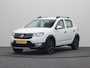 Dacia Sandero TCe Bi-Fuel 90pk Stepway Lauréate | Parkeersensoren | Navigatie | Airco | Cruise control |