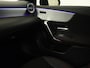 Mercedes-Benz A-klasse 180 Business Solution AMG | Stoelverwarming | Leder/Alcantara | Camera | Navigatie | Widescreen | LED