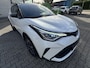 Toyota C-HR 2.0 HYBRID BI-TONE STOEL/STUURVERW BLIND-SPOT NAVI PARK-SENSOREN APPLE/ANDROID
