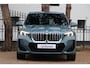 BMW iX1 xDrive30 67 kWh |Panoramadak |Trekhaak |Harman/Kardon