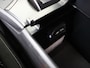 Lexus UX 250h Business Line | Parkeersensoren | Navigatie | Apple Carplay & Android Auto |