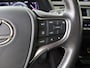 Lexus UX 250h Business Line | Parkeersensoren | Navigatie | Apple Carplay & Android Auto |