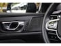Volvo V60 2.0 T6 Plug-in hybrid AWD Plus Dark | Trekhaak | 360 Camera | Panoramadak | Harman/Kardon | Memory