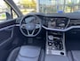 Volkswagen Touareg 3.0 TSi Plug In eHybrid 4MOTION 462pk Panoramadak / Camera / Virtual Dash