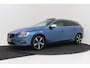 Volvo V60 2.0 T4 Business Sport | R-Design | Trekhaak | Panoramadak | Recent Ond. | Org NL | Camera | Digital Cockpit |