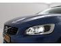 Volvo V60 2.0 T4 Business Sport | R-Design | Trekhaak | Panoramadak | Recent Ond. | Org NL | Camera | Digital Cockpit |