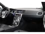 Volvo V60 2.0 T4 Business Sport | R-Design | Trekhaak | Panoramadak | Recent Ond. | Org NL | Camera | Digital Cockpit |