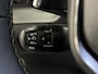 Peugeot 208 1.2 Hybrid 145 e-DCS6 GT | Apple Carplay/Android Auto | Camera | Cruise Control | LED Verlichting | Half-Leer | Parkeer Sensoren | 17"Lichtmetalen velgen | Keyless Entry ( Vestiging - Vianen )