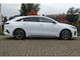 Kia ProCeed 1.0 T-GDI GT-Line | Stoel- en stuurverwarming | Panoramadak | 17" velgen | Camera | Parkeersensoren