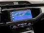 Audi Q3 35 TFSI Sport 150Pk Automaat (VIRTUAL COCKPIT, APPLE CARPLAY, GROOT NAVI, LEDER/ALCANTARA, STOELVERWARMING, SPORTSTOELEN, ELEK ACHTERKLEP, GETINT GLAS, NIEUWE APK, NIEUWSTAAT)