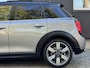 MINI Cooper Mini 1.5 136PK Aut./NL-auto/Pano/Head Up/Full LED/Leder/Groot