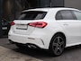 Mercedes-Benz A-klasse 250 e AMG | 8G Aut | MBUX High End | Night | Pano | Thermatic | Apple Car Play/Android Auto | Ambiente Light | Sound System | Model 2023