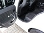 Mercedes-Benz A-klasse 250 e AMG| 8G Aut | MBUX High End | Night Pakket | Panoramadak | Apple Car Play/Android Auto | Ambiente Light | Sound System | Parkeer Paket | Model 2023 |