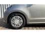 Volkswagen Up! 1.0 move up! BlueM. | Navigatie | Airco