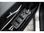 Toyota C-HR 2.0 Hybrid Bi-Tone