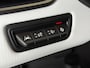 Renault Clio 1.0 TCe 90pk Automaat | Groot Navi | 360 | 17" | PDC V+A | Stoel & stuur verwarming | Keurig nette auto |