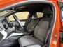 Renault Clio 1.0 TCe 90pk Automaat | Groot Navi | 360 | 17" | PDC V+A | Stoel & stuur verwarming | Keurig nette auto |