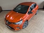 Renault Clio 1.0 TCe 90pk Automaat | Groot Navi | 360 | 17" | PDC V+A | Stoel & stuur verwarming | Keurig nette auto |