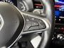 Renault Clio 1.0 TCe 90pk Automaat | Groot Navi | 360 | 17" | PDC V+A | Stoel & stuur verwarming | Keurig nette auto |