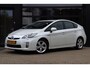 Toyota Prius 1.8 Dynamic | NAP | Dealer Onderhouden | Cruise | Camera | Climate | Navi | Metallic