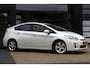 Toyota Prius 1.8 Dynamic | NAP | Dealer Onderhouden | Cruise | Camera | Climate | Navi | Metallic