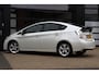 Toyota Prius 1.8 Dynamic | NAP | Dealer Onderhouden | Cruise | Camera | Climate | Navi | Metallic