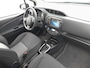 Toyota Yaris 1.5 Hybrid Design Red Navi | Camera | Metallic lak | Bovag garantie | Lage km stand | NAP