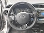 Toyota Yaris 1.5 Hybrid Design Red Navi | Camera | Metallic lak | Bovag garantie | Lage km stand | NAP