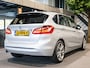 BMW 2-Serie Active Tourer 218i Sport Automaat | Panorama | Volleder | HUD | Stoelverwarming