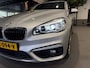 BMW 2-Serie Active Tourer 218i Sport Automaat | Panorama | Volleder | HUD | Stoelverwarming