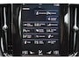 Volvo XC60 2.0 T8 Twin Engine AWD Momentum '19 Pano Leder Clima LED Inruil mogeijk