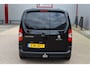 Peugeot Partner 1.5 BlueHDI Premium O.a: Trekhaak, Navi, Cruise, Carplay, Pdc, Betimmerde laadruimte, nette staat!     Auto staat rijklaar! Vraagprijs is ex. btw!