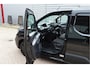 Peugeot Partner 1.5 BlueHDI Premium O.a: Trekhaak, Navi, Cruise, Carplay, Pdc, Betimmerde laadruimte, nette staat!     Auto staat rijklaar! Vraagprijs is ex. btw!