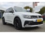 Volkswagen Tiguan 1.5 TSI ACT Highline Business R-line Pano | Parelmoer wit | Virtual cockpit | Carplay | 20'' LMV zwart | LED koplampen | Stoelverarming | Alcantara