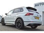 Volkswagen Tiguan 1.5 TSI ACT Highline Business R-line Pano | Parelmoer wit | Virtual cockpit | Carplay | 20'' LMV zwart | LED koplampen | Stoelverwarming | Alcantara