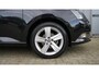 Skoda Fabia Combi 1.2 TSI 90pk Style Business Pano.dak Navi 16inch LM Stoelverwarming Sportstoelen *NL auto* 86468km!