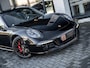 Porsche 911 3.8 Carrera 4 GTS / Alcantara / BOSE / Dealer maintained
