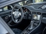 Porsche 911 3.8 Carrera 4 GTS / Alcantara / BOSE / Dealer maintained