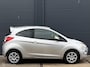 Ford Ka 1.2 Trend - AIRCO - LM VELGEN - EL. RAMEN - CPV - ACHTERSPOILER - VERWARMDE VOORRUIT - MISTLAMPEN - RADIO/CD - APK T/M 31-03-2026 -