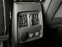 Renault Captur 1.6 E-Tech 160 Edition One | Groot Navi | Bose | Stoel & Stuur verwarming | 17" | PDC V+A | Dealer onderhouden!